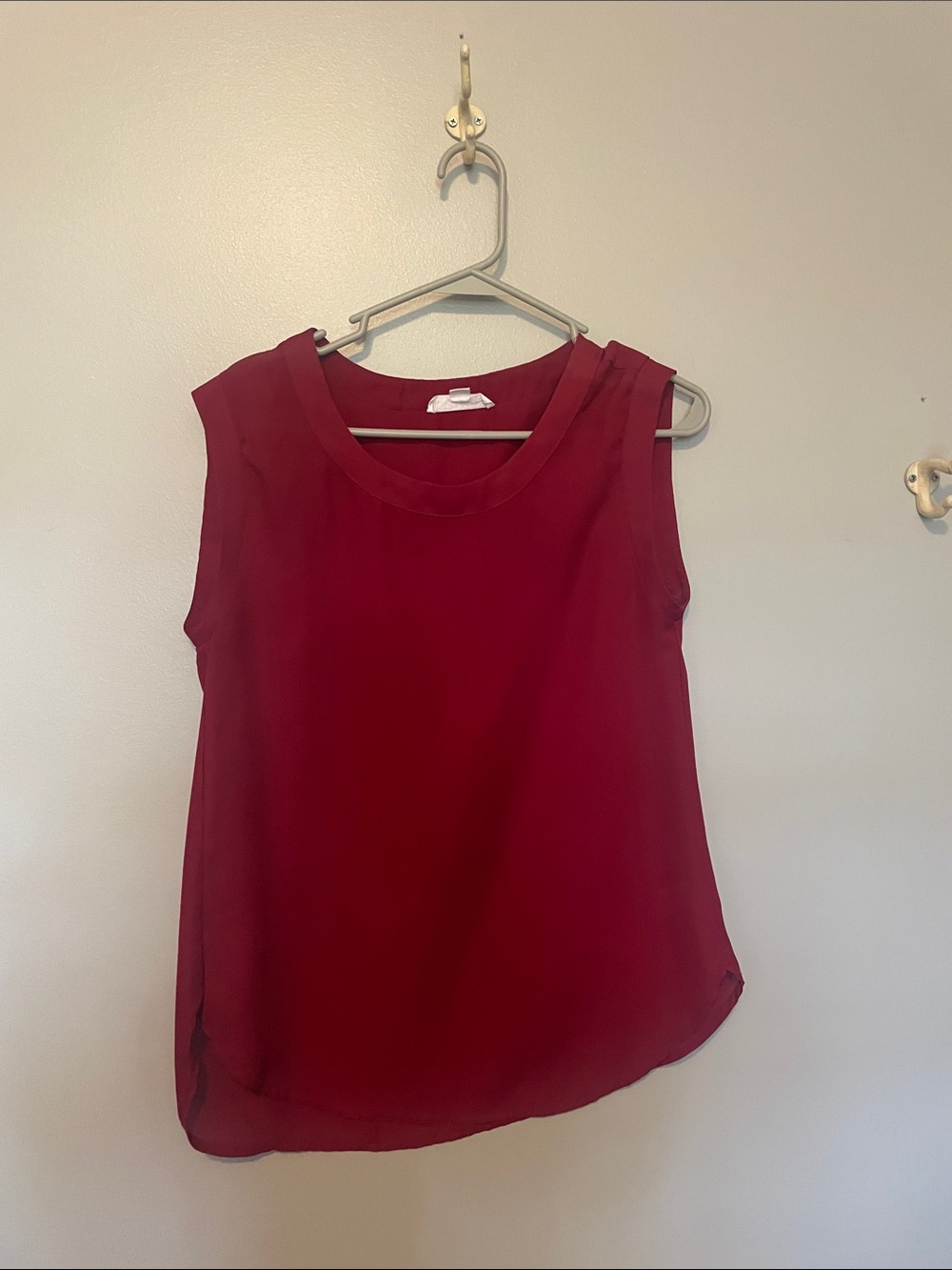 Stella Luce Sleeveless Burgundy Chiffon Camisole